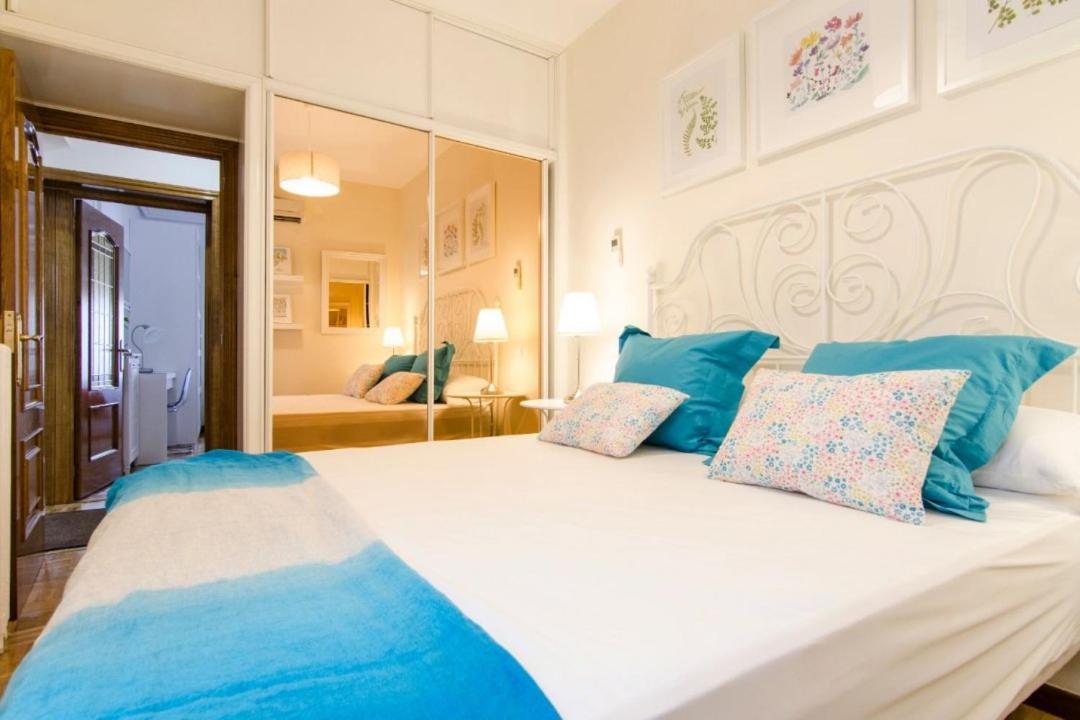 Huertas, 58 Appartement Madrid Buitenkant foto