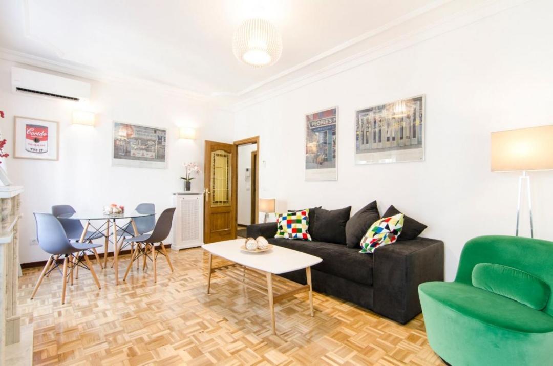 Huertas, 58 Appartement Madrid Buitenkant foto